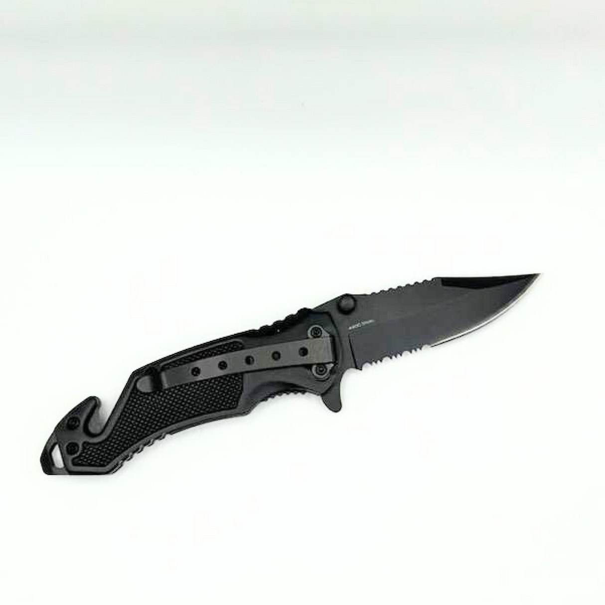 Pocket Knife, Glass Breaker, Seat Belt Cutter